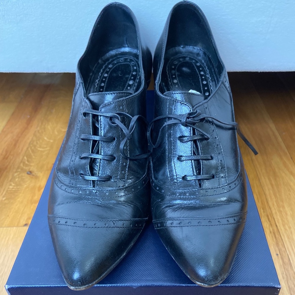 Lace up Shoes